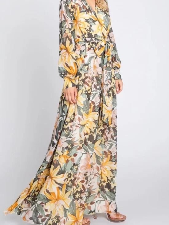 NWOT Elegant Floral Long Sleeve Maxi Dress - Picture 2 of 11